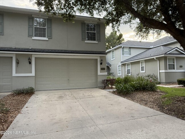 Photo - 3740 Creswick Cir