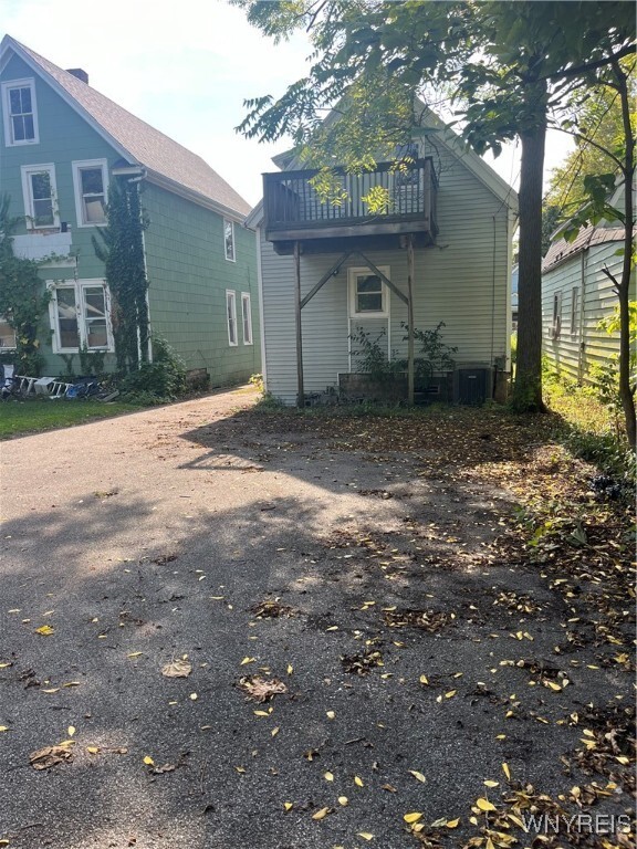 Photo - 157 Merrimac St House