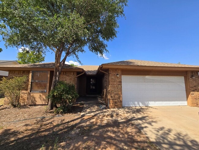 Building Photo - 116 Wilmington Cir