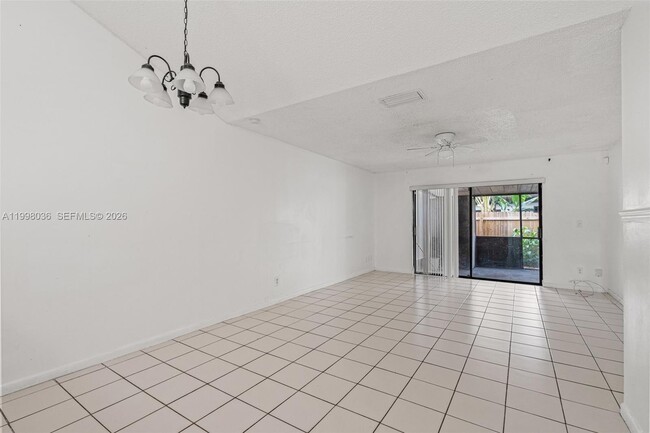 Photo - 6916 SW 37th St