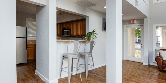 Waverly Park Apartments