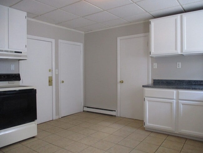 Photo - 16 Lincoln St Unit 2