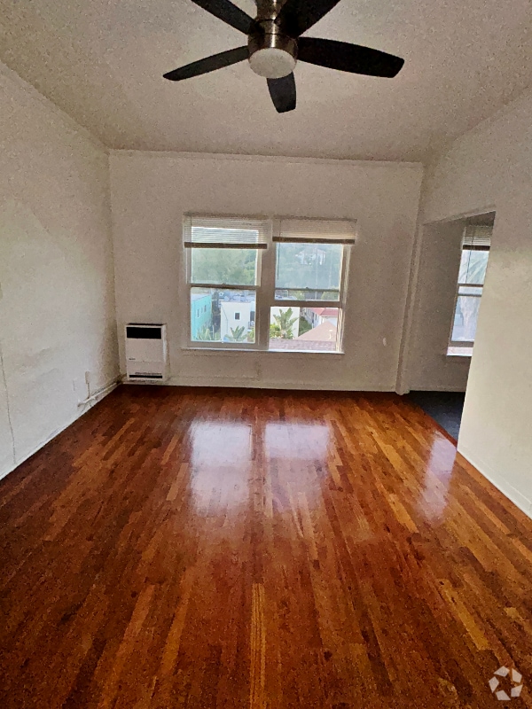 Building Photo - 1845 N Gramercy Pl Rental