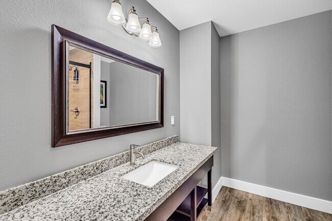 Photo - TDY, Cruisers Welcome!