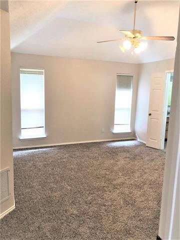 Photo - 3004 Black Walnut Dr