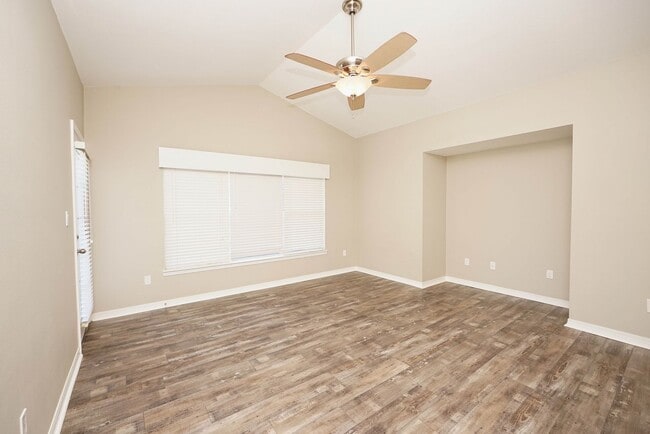 Photo - Condo in Central Niceville