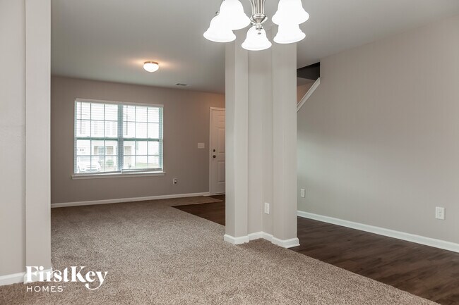 Photo - 1920 Windy Willow Ln