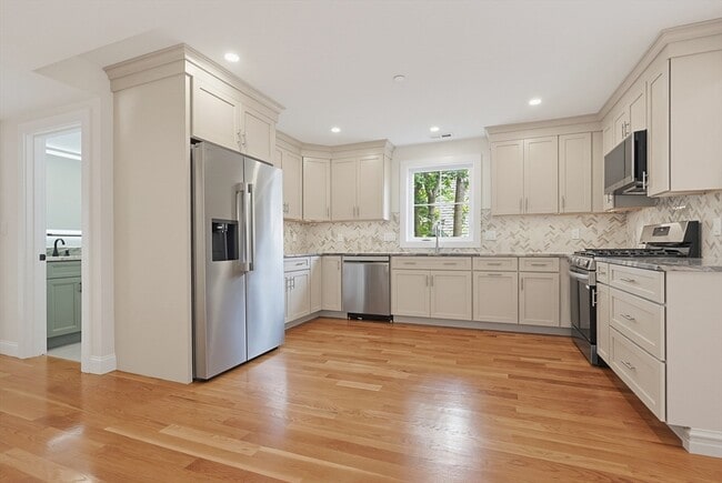Photo - 53 Eddy St Unit 2