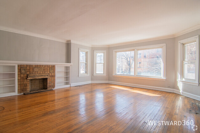 Building Photo - Spacious 2-Bedroom in South Shore – Large ... Unit 1 Rental