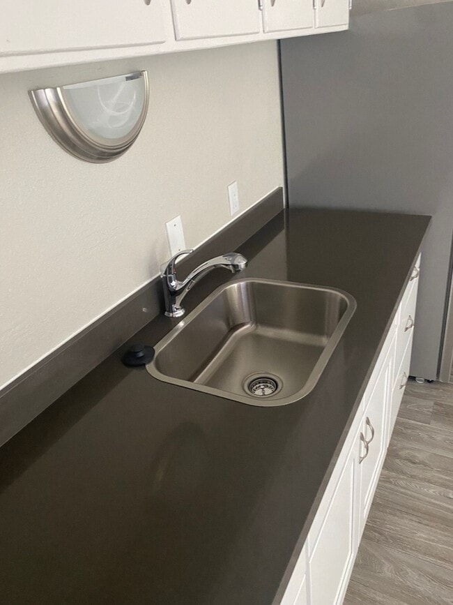 Photo - Lemon Hill Apartments