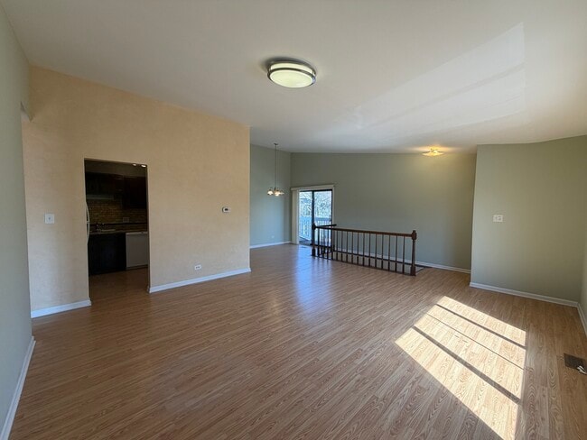 Photo - 380 Pierce Ct