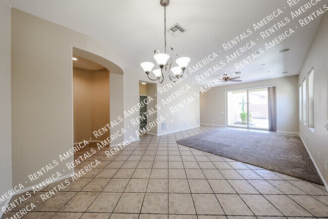 Photo - 869 E Waterview Pl