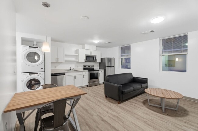 Photo - The Outlook Apartments