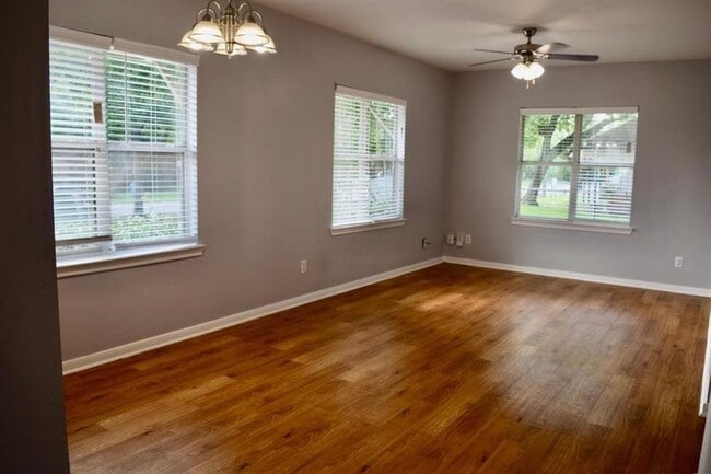 Photo - 2302 Colorado St Apartment Unit A