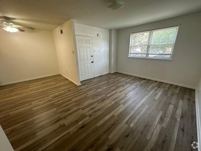 Building Photo - 11934 Waldemire Dr Unit 1F Rental