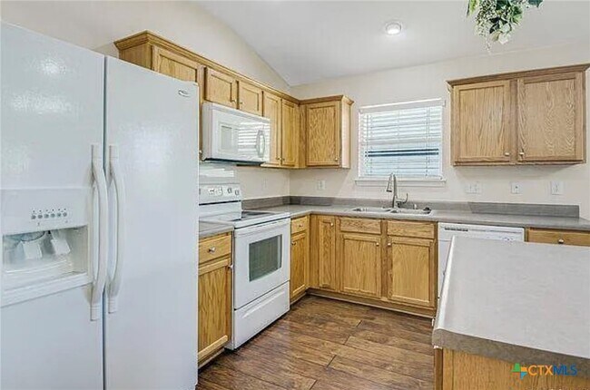 Photo - 238 Starling Creek