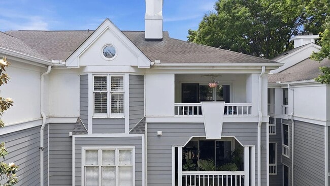 Building Photo - 700 Bishops Park Dr