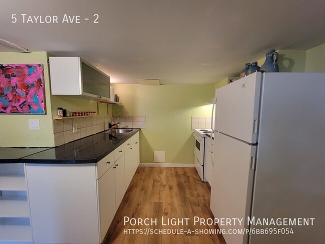 Photo - ALL INCLUSIVE 1 Bedroom with parking and on site laundry Unité 2