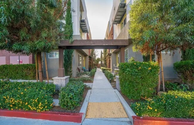 Photo - 714 Anchor Ct