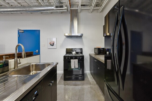 Photo - 521 St Joseph St Unit ID1265379P