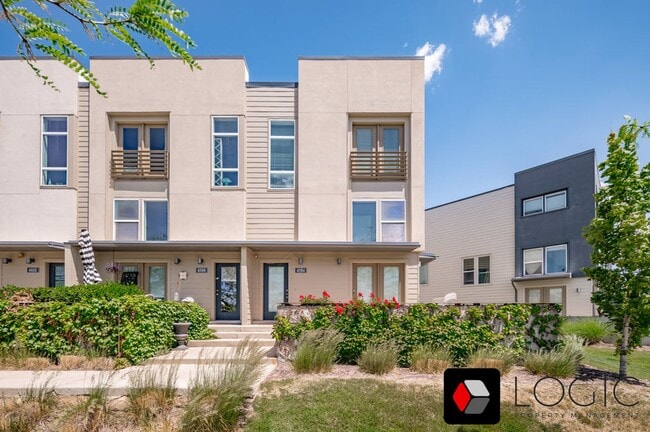 Building Photo - 4594 S Jordan Pkwy W