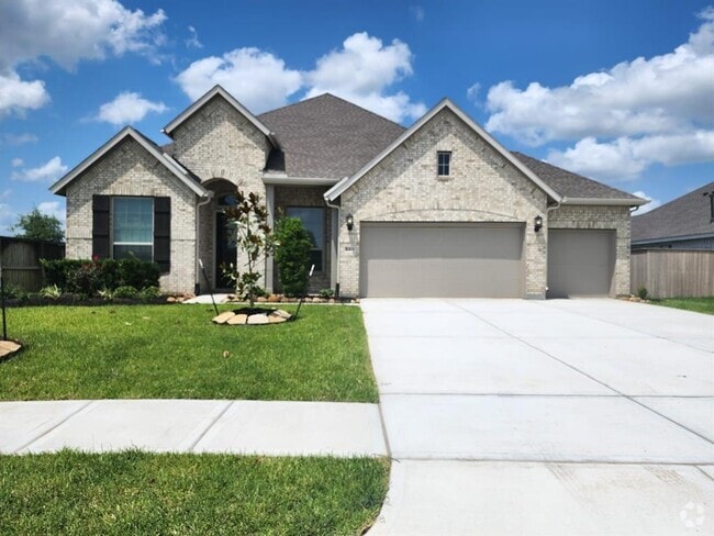 Building Photo - 5003 Twin Summit Dr Rental