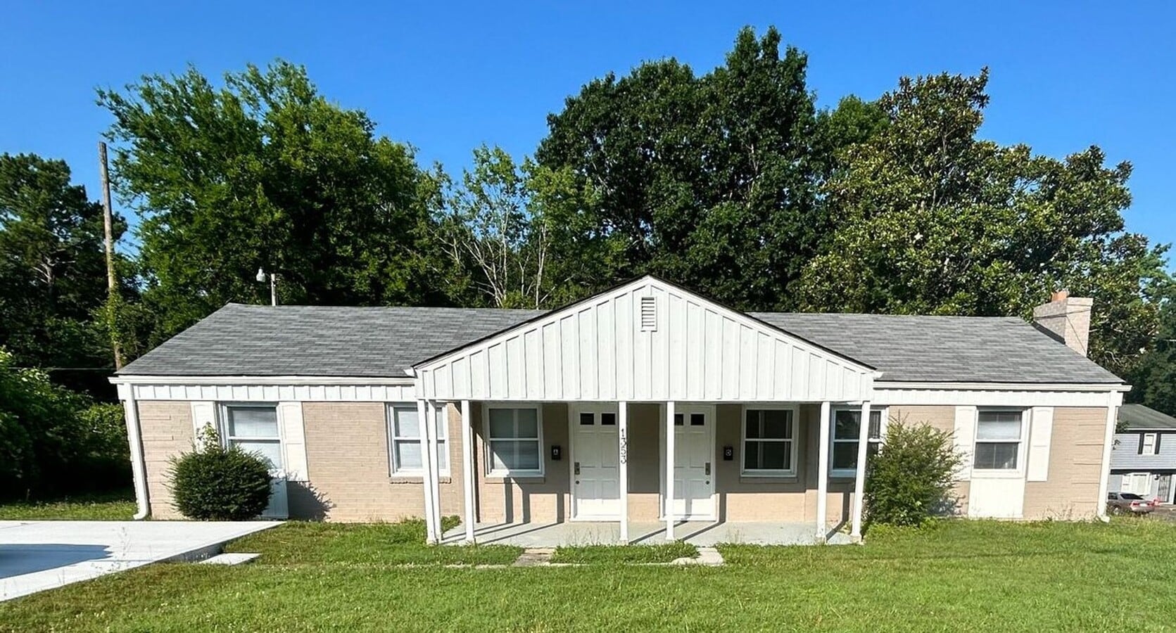 Fully Renovated 2 BR, 1 Bath Home - Fully Renovated 2 BR, 1 Bath Home