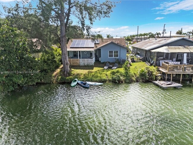 Photo - 1020 SW 8th St