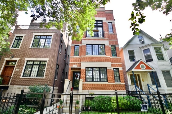 Photo - 3721 N Clifton Ave Apartments Unit 2