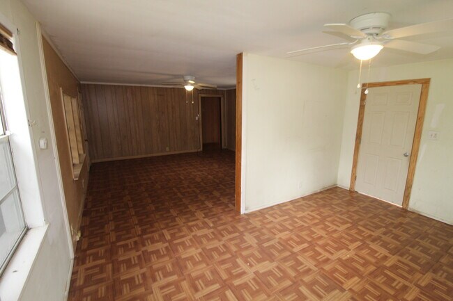 Photo - 1003 Beam Station Rd