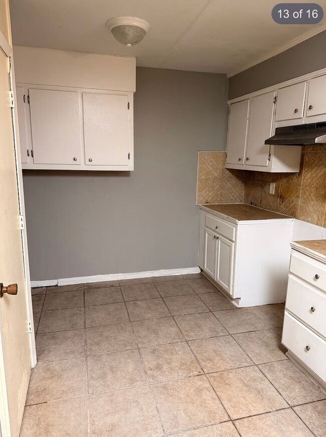 Photo - 115 Hayes Dr