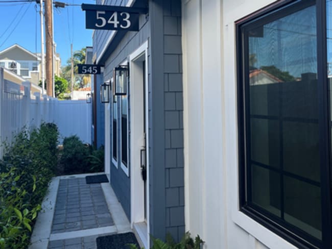 543 Orange Ave