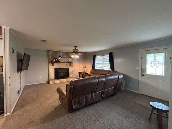 Building Photo - 11774 US-69 Rental
