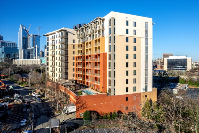 Royal Court Condos
