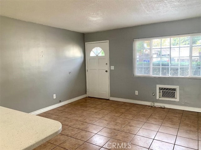 Building Photo - 640 N 3rd Ave Unit B Rental
