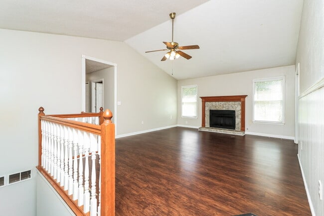 Photo - 134 Oak Landing Dr S