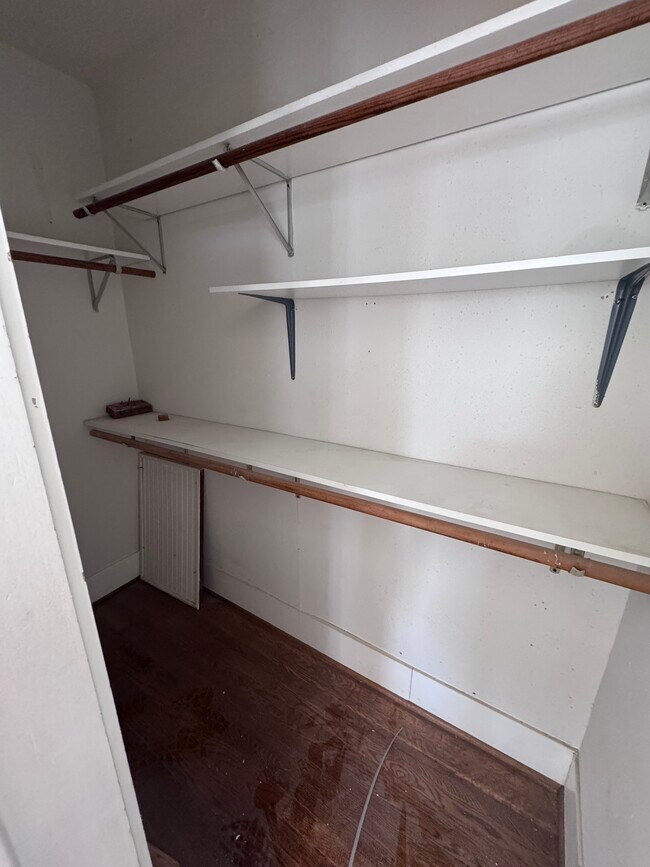 Photo - 1220 Waugh Dr