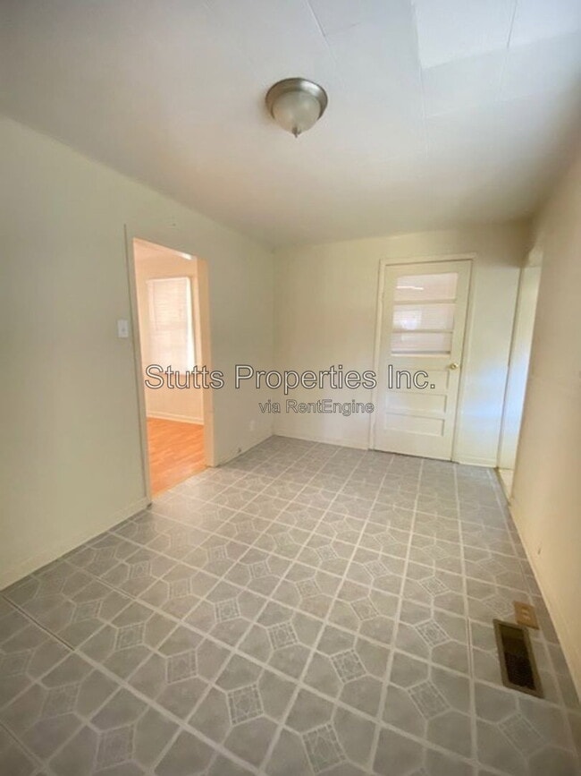 Photo - 317 Pickens Ave