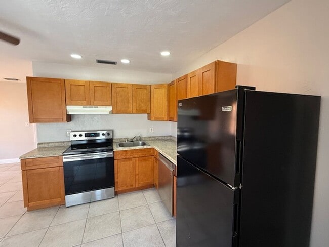 Photo - 1529 S Ridgewood Ave Unidad #1