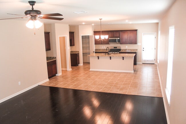 Photo - 4BR IN ZACHARY