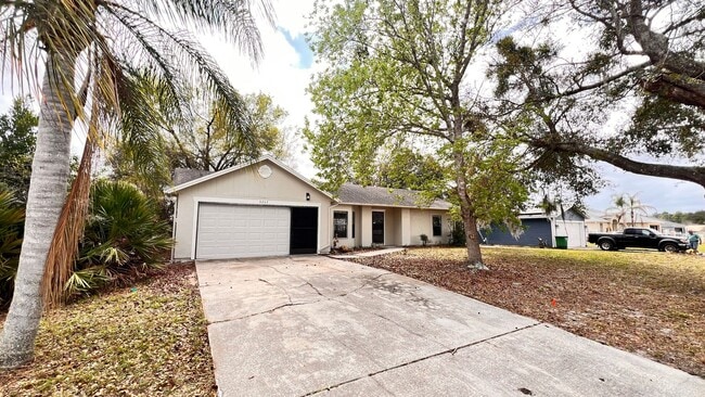 Photo - Lovely 3 bedroom, 2 bath in Deltona