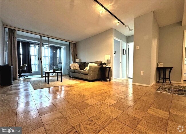 Building Photo - 1311 Delaware Ave SW Unit S147 Rental