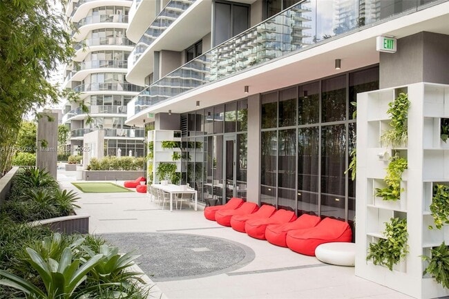 Photo - 55 SW 9th St Condo Unit 3008