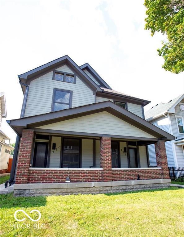 Photo - 736 E Orange St