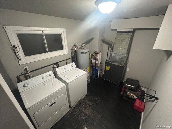 Photo - 2210 Ellsworth St