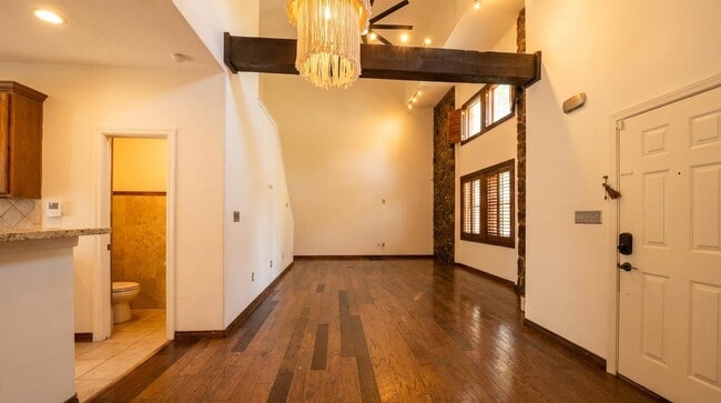 Photo - 2445 Monarch Dr Unit 704