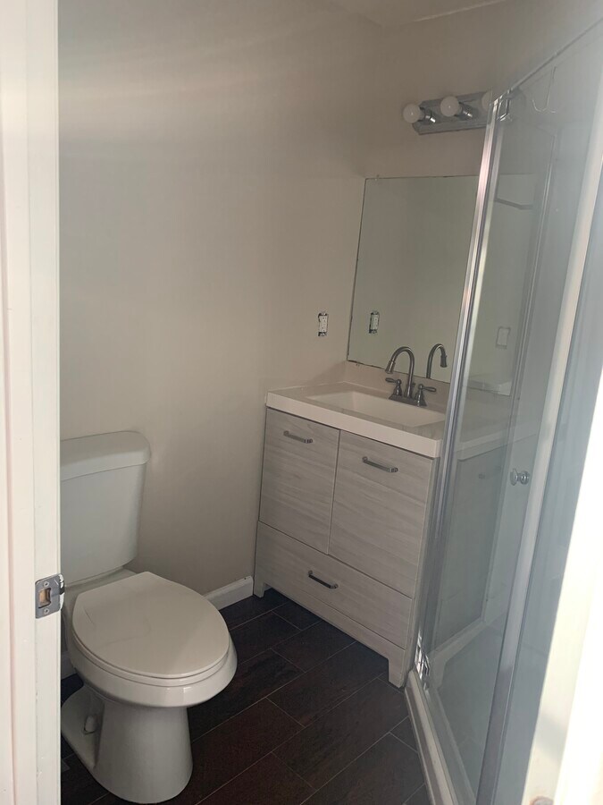 Photo - 19420 Hartland St Unit A