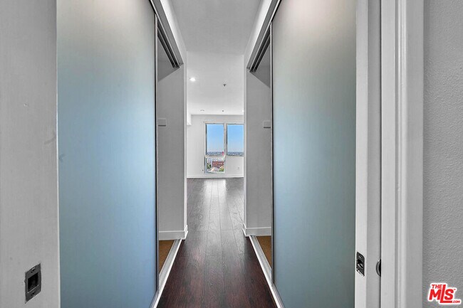 Photo - 1234 Wilshire Blvd Condo Unit 516