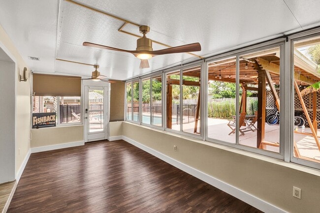 Photo - 149 Southwind Cir