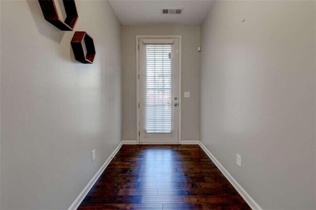 Photo - 7601 Summer Berry Ln